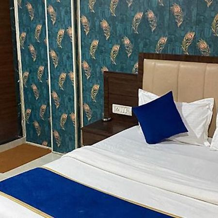 מלון מומביי Fabexpress Ashirwad Residency מראה חיצוני תמונה